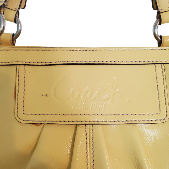 Coach Patent Leather Pleated Gallery Tote Bag F13761 - Picture 2 of 12